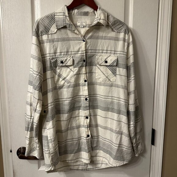 Matchstick | Argus White Plaid Flannel LS Button Up Roll Tab Hem Shirt Womens L - Picture 1 of 9